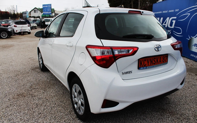 Toyota Yaris cena 57900 przebieg: 61000, rok produkcji 2020 z Margonin małe 436